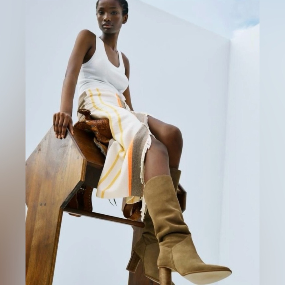 ZARA BEIGE HEELED SUEDE KNEE HIGH BOOTS